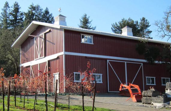 boulder barn